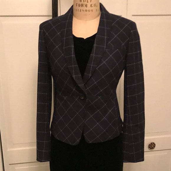 Brooks Brothers Jackets & Blazers - Women's Brooks Brothers short fashion jacket
